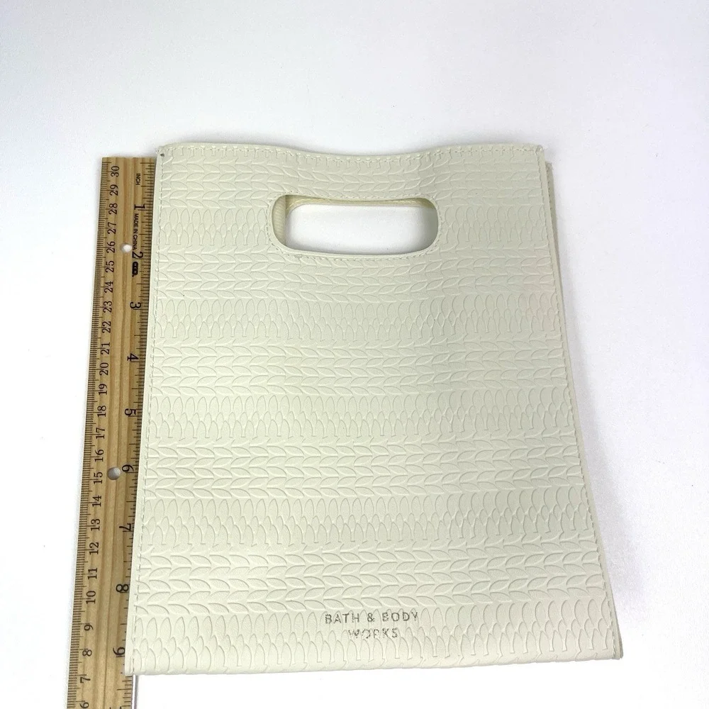 Bath & Body Works Reusable Vinyl Gift Bag Carry‎ All Sack Textured Design